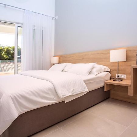 Kaštela Villa Petra מראה חיצוני תמונה